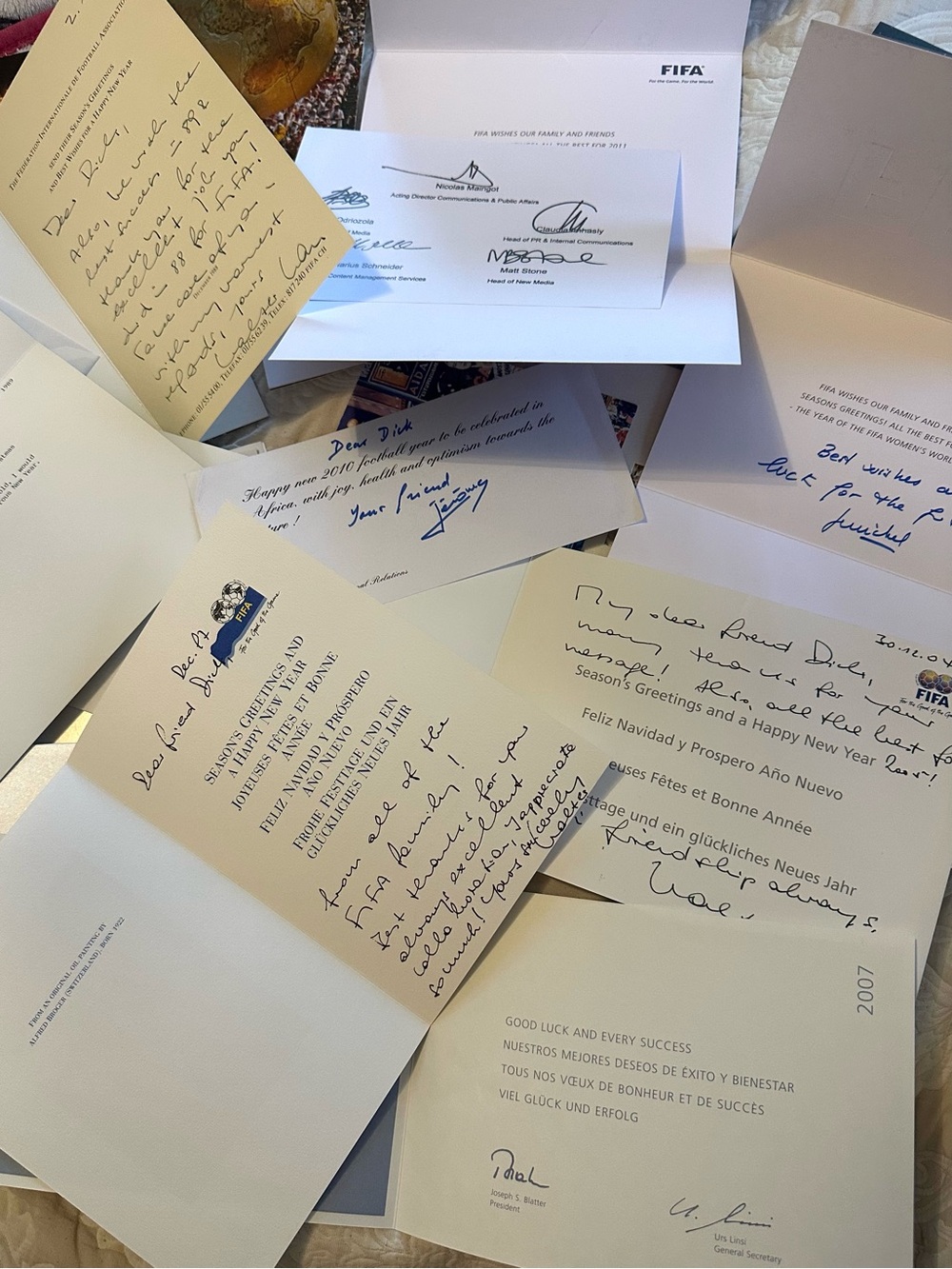 FIFA Soccer Memorabilia – Dick Howard Archive 40 Letters & Cards (1971–2011 - Picture 4 of 14